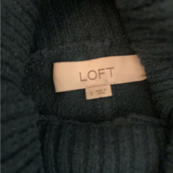 LOFT Turtleneck Poncho Sweater Green - Picture 7 of 9